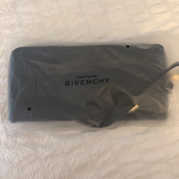 Givenchy prelude clutch bag - Picture 4 of 7